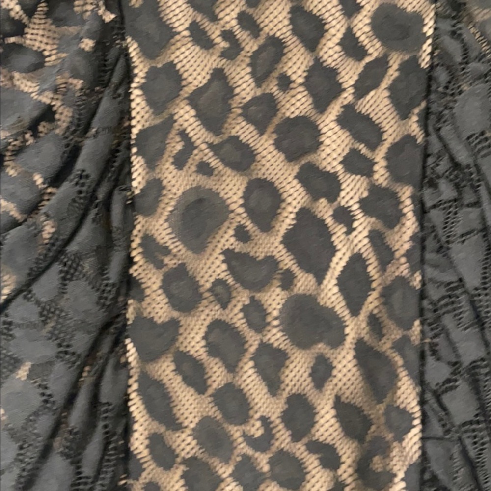 Dress - Picture 4 of 4
